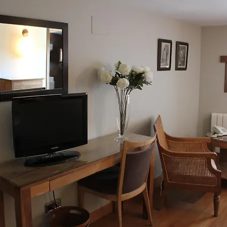 Hospederia De Guest house 2*